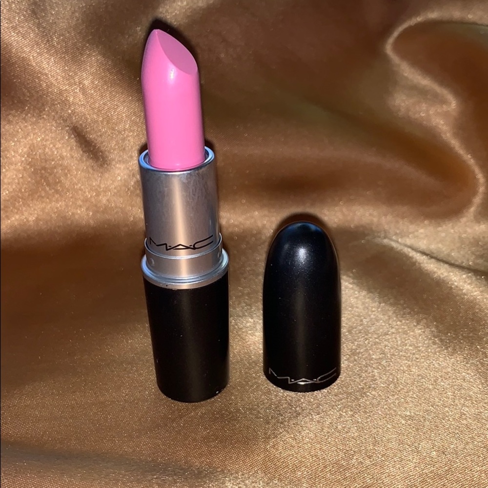 New MAC lipstick saint Germaine pink